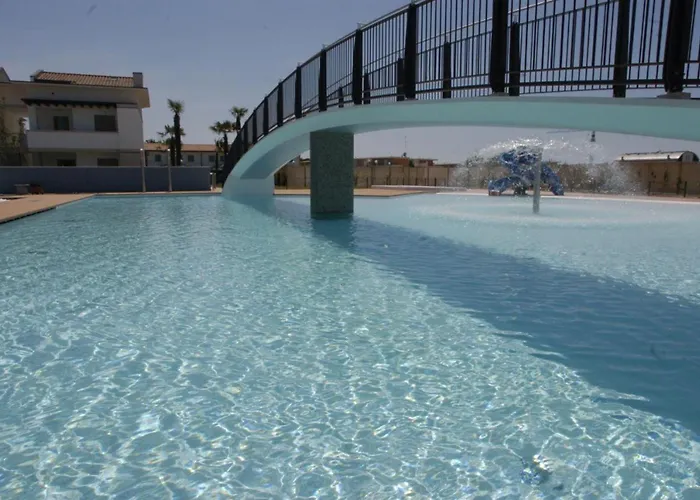 Comfy With Shared Pool