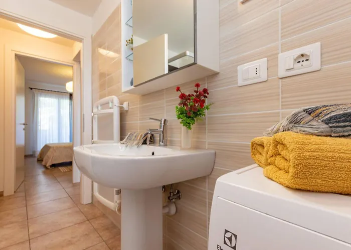 Appartamento Comfy With Shared Pool Bibione