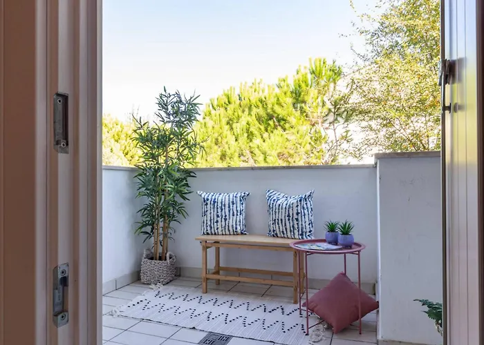 Comfy With Shared Pool Appartement *