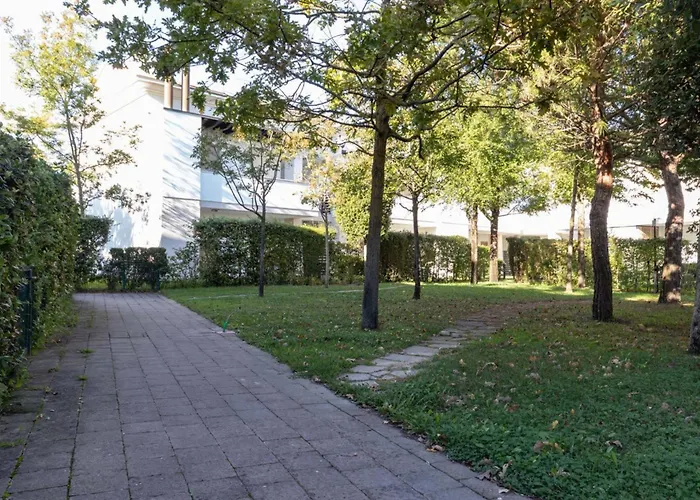 Comfy With Shared Pool Appartement