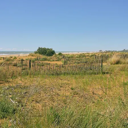 Comfy With Shared Pool