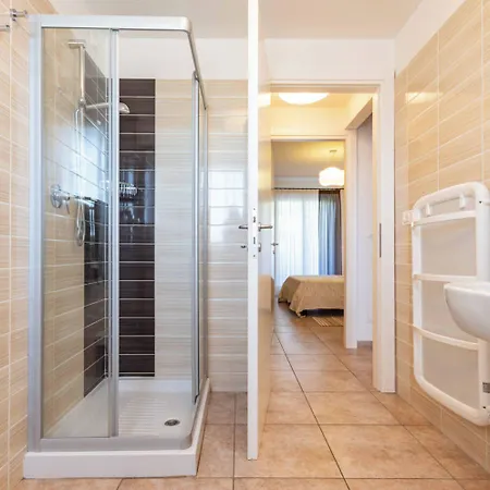 Апартаменты Comfy With Shared Pool Бибионе