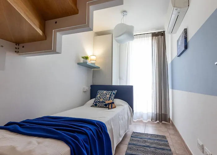 Апартаменты Comfy With Shared Pool